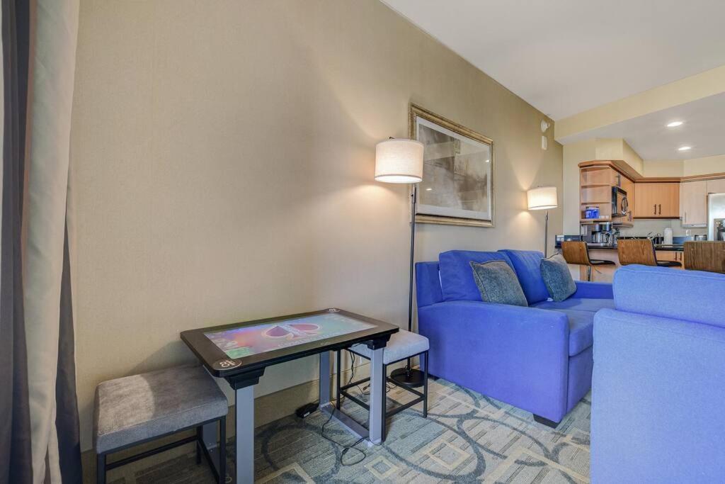 Ultimate Las Vegas Getaway One Bedroom Suite With Balcony, Kitchen, Gym, Pool & Free Parking Exterior photo